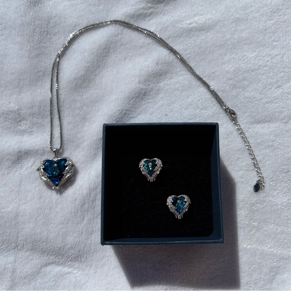 Angel Wings Heart 18k White Gold Plated Necklace/Earring Set